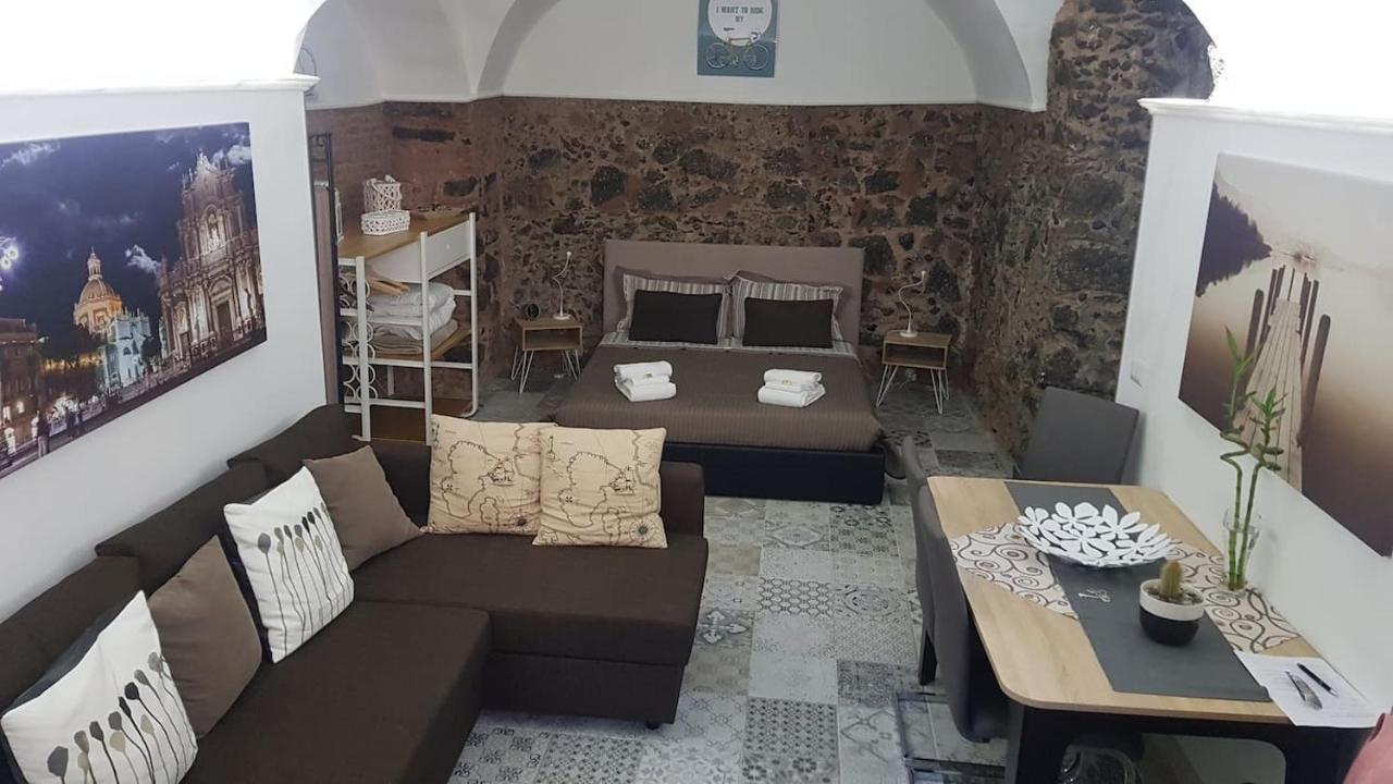 Вілла La Piccola Grotta Ursino Катанія Екстер'єр фото