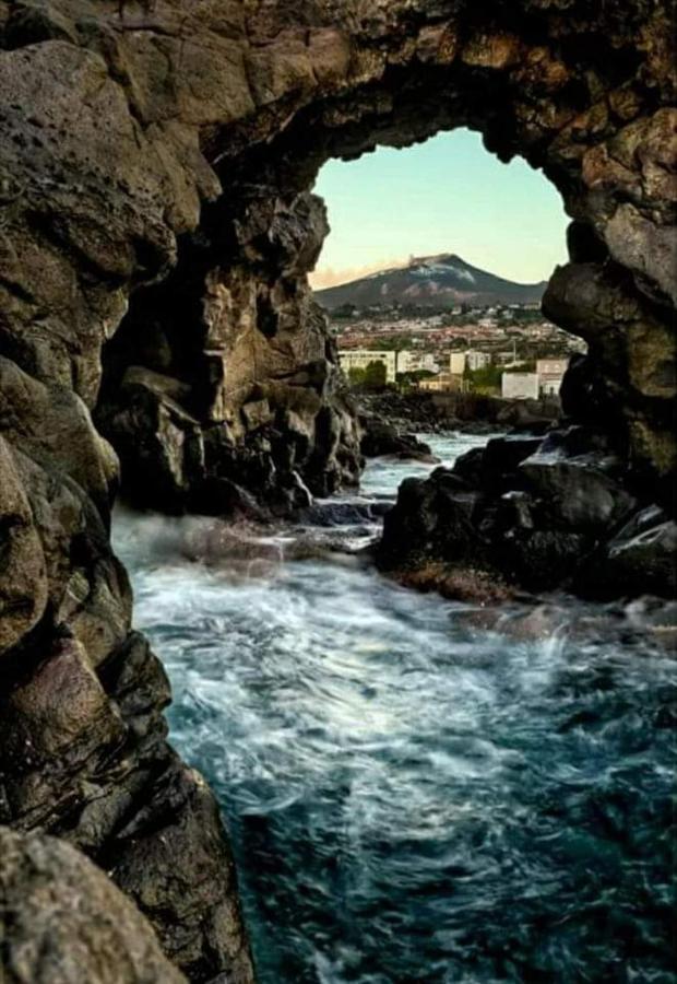 Вілла La Piccola Grotta Ursino Катанія Екстер'єр фото